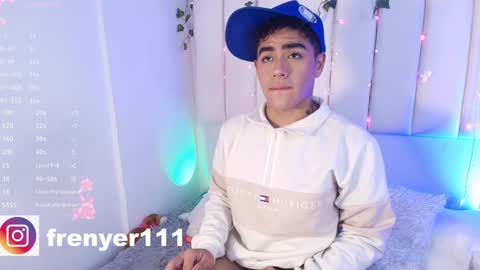 Snapshot of king_azahell chatting on January 26, 2025, 9:07 pm king help me reach 100 likes online show from January 26, 2025, 9:07 pm