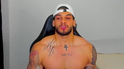 king_of_kings__ online show from July 29, 2026, 1:04 am