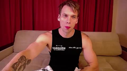 Snapshot of king_pong chatting on October 15, 2025, 9:37 pm king_pong online show from October 15, 2025, 9:37 pm