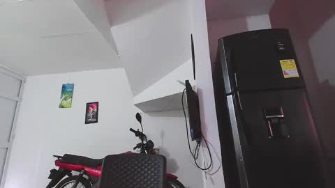 king_russo online show from January 26, 2025, 5:44 pm