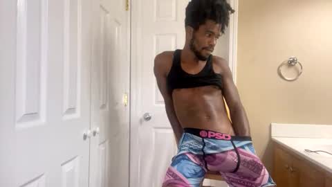 Snapshot of kingalmighty01 chatting on October 4, 2025, 6:06 pm King Almighty01 online show from October 4, 2025, 6:06 pm