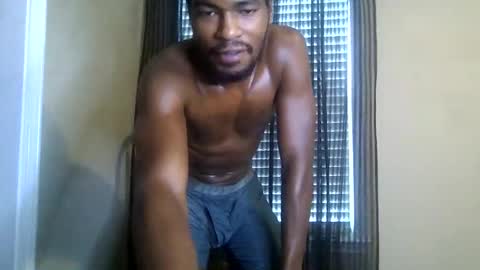 Snapshot of kingalmighty01 chatting on December 4, 2025, 3:43 pm King Almighty01 online show from December 4, 2025, 3:43 pm