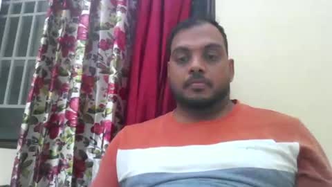 kingalpines1 online show from May 14, 2026, 6:37 pm