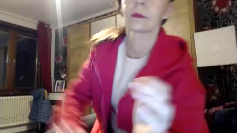 sexysexyhotwetpinkredpussy online show from April 10, 2026, 8:46 pm