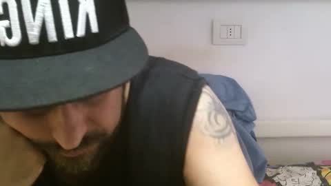 Snapshot of kingcorvo82 chatting on April 18, 2026, 1:15 pm ivano corona online show from April 18, 2026, 1:15 pm