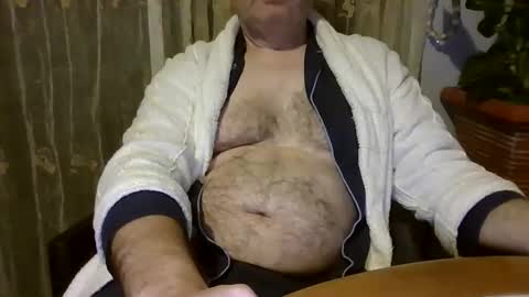 Snapshot of kingdonn1 chatting on December 1, 2025, 10:48 pm Don online show from December 1, 2025, 10:48 pm