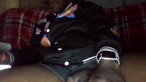Snapshot of kingjaahnba chatting on June 1, 2026, 4:36 am kingjaahnba online show from June 1, 2026, 4:36 am