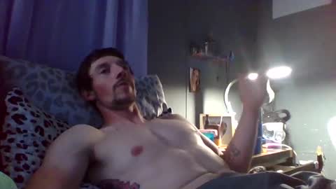 Snapshot of kinglee5150 chatting on October 13, 2025, 11:21 am kingqueenofthesouth318 online show from October 13, 2025, 11:21 am
