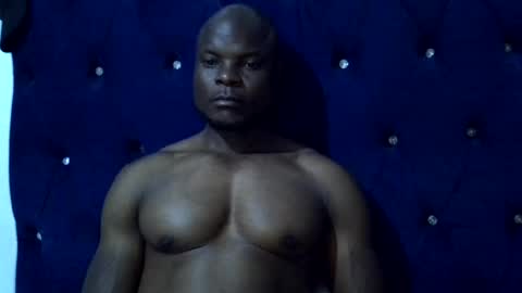 kingnovaa23 online show from July 22, 2026, 7:27 pm