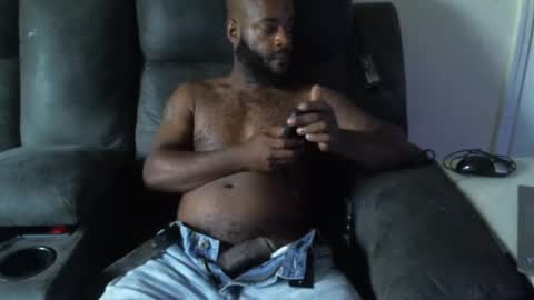 Snapshot of kingofkingz74 chatting on September 28, 2025, 8:03 pm kingofkingz74 online show from September 28, 2025, 8:03 pm