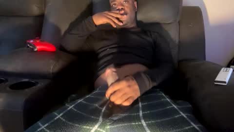 Snapshot of kingofkingz74 chatting on November 13, 2025, 2:16 pm kingofkingz74 online show from November 13, 2025, 2:16 pm