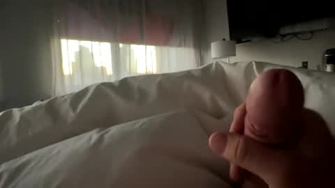 Snapshot of kingofthecastle2019 chatting on October 9, 2025, 10:30 pm kingofthecastle2019 online show from October 9, 2025, 10:30 pm