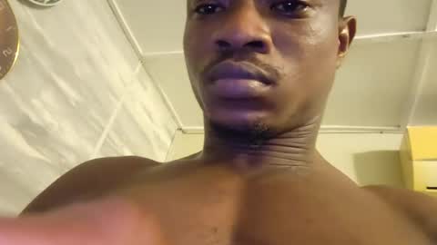 Snapshot of kingroy9 chatting on July 13, 2026, 8:17 am kingroy9 online show from July 13, 2026, 8:17 am