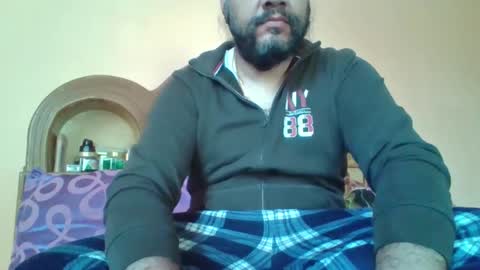 Kingsizelife1 online show from January 17, 2025, 10:33 am