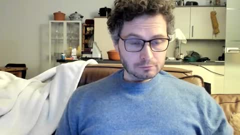 Snapshot of kinksubbydubby chatting on February 9, 2026, 9:08 pm kinksubbydubby online show from February 9, 2026, 9:08 pm