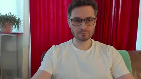 Snapshot of kinksubbydubby chatting on February 27, 2026, 4:40 pm kinksubbydubby online show from February 27, 2026, 4:40 pm