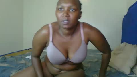 kinky_roey online show from February 12, 2025, 11:07 am