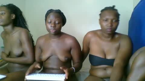 kinky_roey online show from February 20, 2025, 8:06 am