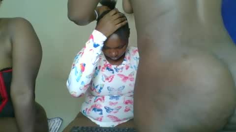 kinky_roey online show from February 27, 2025, 8:17 am