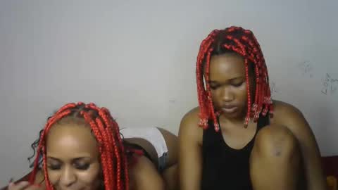 Cupshee and cushey online show from September 24, 2025, 4:32 pm