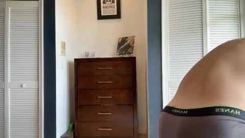 kinkybuffboy online show from October 6, 2025, 4:26 pm