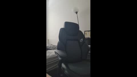 Snapshot of kinkycouple1789 chatting on December 5, 2024, 6:11 pm Maysie and Hunter online show from December 5, 2024, 6:11 pm