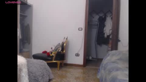 Anya online show from October 19, 2025, 11:38 pm