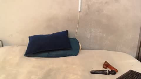 kinkynaghty online show from May 18, 2026, 8:20 am