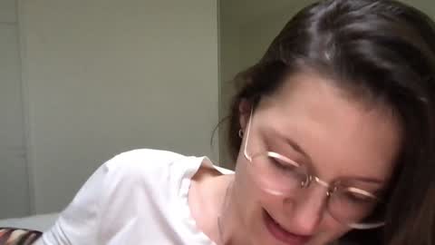 Snapshot of kinkyorange_ chatting on January 28, 2025, 12:00 pm Mary the Soulmate online show from January 28, 2025, 12:00 pm