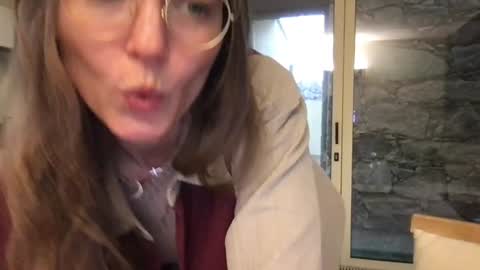 Snapshot of kinkyorange_ chatting on January 29, 2025, 3:15 pm Mary the Soulmate online show from January 29, 2025, 3:15 pm