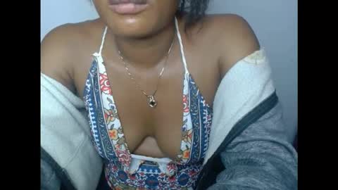 kinkyxxnasty online show from October 28, 2025, 7:38 pm