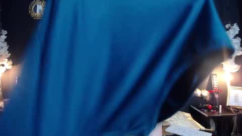 kinkyy_mom online show from April 16, 2026, 3:13 pm