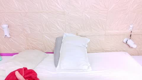 kinkyy_redhead online show from June 2, 2026, 11:23 am