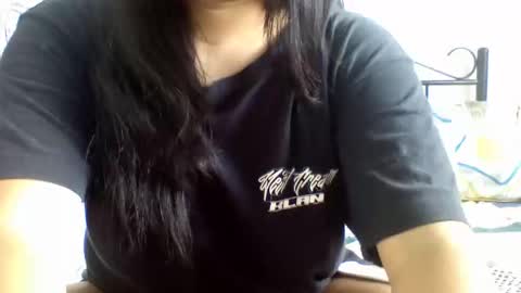 kion_and_valu online show from October 21, 2025, 5:13 pm