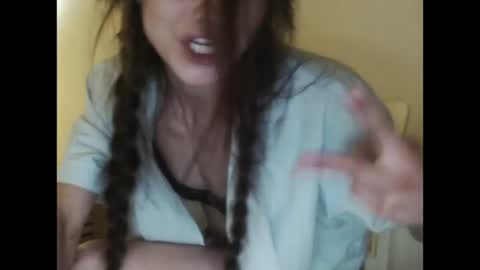 Kira1st  online show from May 21, 2026, 6:26 pm