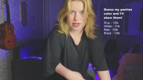 Snapshot of kira_citro chatting on September 13, 2025, 10:09 pm Kira NEXT STREAM December 4 5pm CET 11am EST online show from September 13, 2025, 10:09 pm