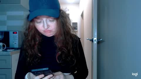 Kira online show from March 30, 2026, 3:02 pm