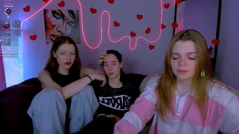 Kira  online show from February 26, 2026, 3:05 am