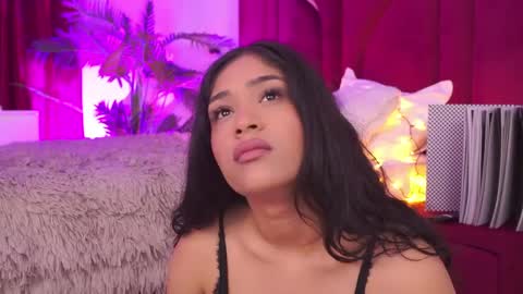 kira krush online show from May 25, 2026, 4:07 am