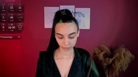 kira_light__ online show from December 5, 2025, 8:16 pm