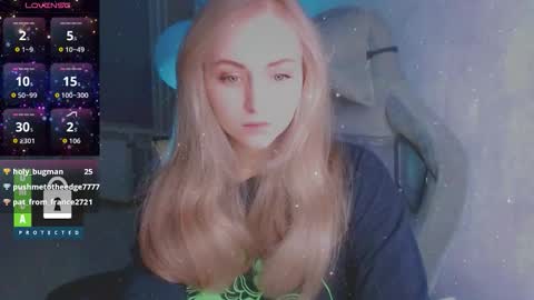 Snapshot of kira_love_sleep chatting on January 6, 2026, 2:43 pm you know thumb up me please its important online show from January 6, 2026, 2:43 pm