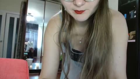 Snapshot of kiragoldens chatting on November 1, 2025, 6:26 am KiraGoldens online show from November 1, 2025, 6:26 am