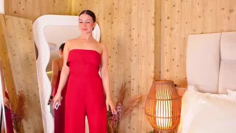 Snapshot of kirakayleigh chatting on November 25, 2025, 3:50 am kira online show from November 25, 2025, 3:50 am