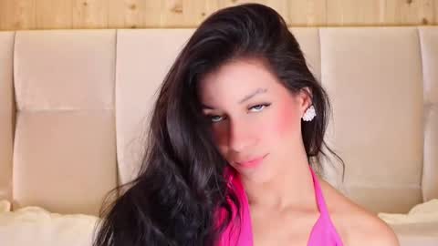 kira online show from December 5, 2025, 1:03 am