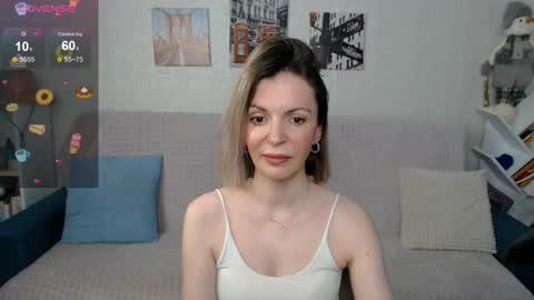 kiramartins cat online show from January 12, 2025, 5:44 pm