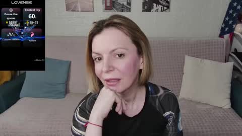 kiramartins cat online show from February 12, 2026, 6:25 pm