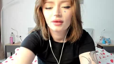 Snapshot of kirameowcam chatting on May 16, 2026, 9:46 pm kirameowcam online show from May 16, 2026, 9:46 pm