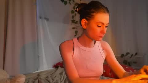 ARI online show from October 6, 2025, 9:51 am