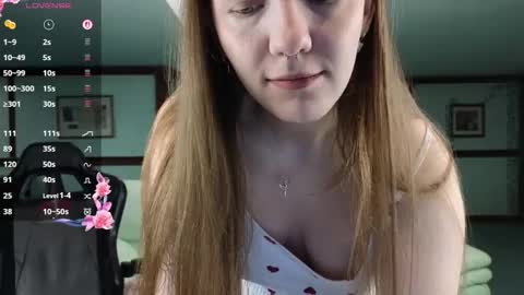 Snapshot of kirarustle chatting on March 13, 2026, 1:34 am Kira online show from March 13, 2026, 1:34 am