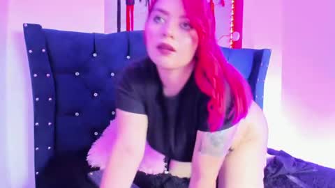 Snapshot of kirax_hh chatting on June 18, 2026, 8:24 pm Samy online show from June 18, 2026, 8:24 pm